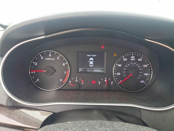 2015 KIA CADENZA
