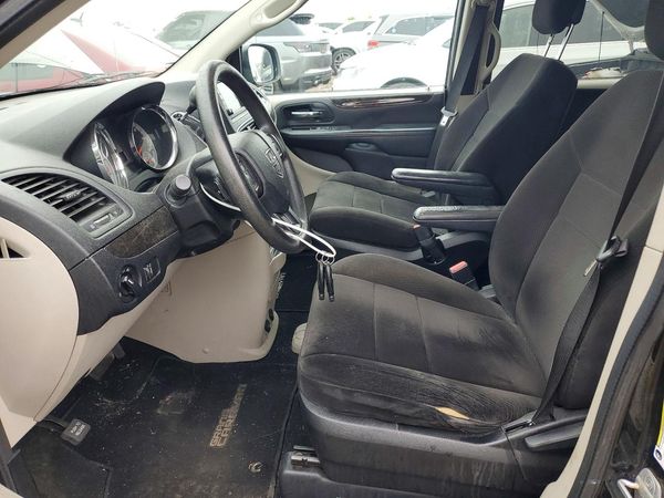 2013 DODGE GRAND CARAVAN SE