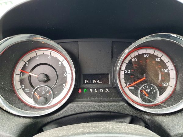 2013 DODGE GRAND CARAVAN SE