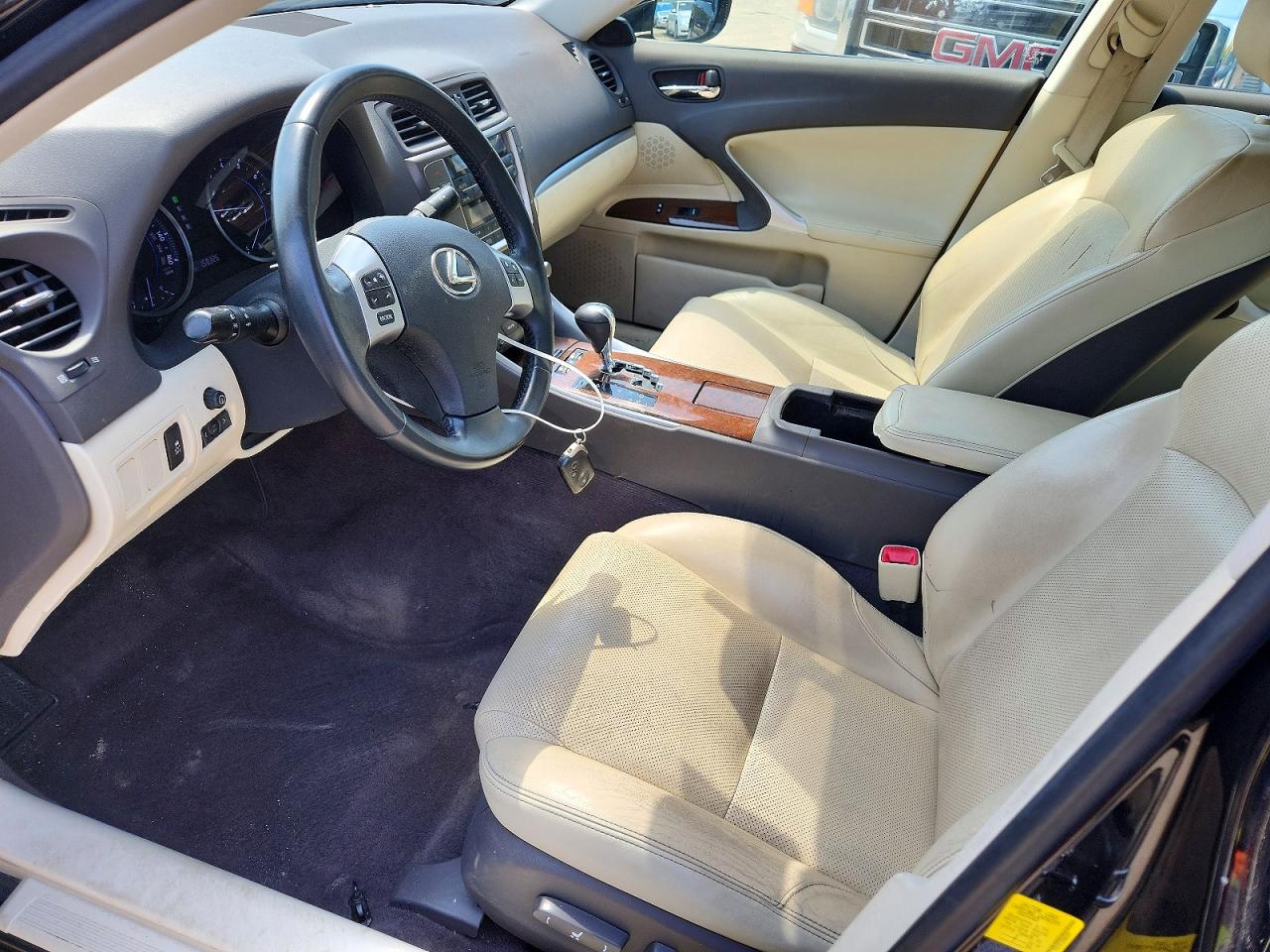 2013 LEXUS IS 250