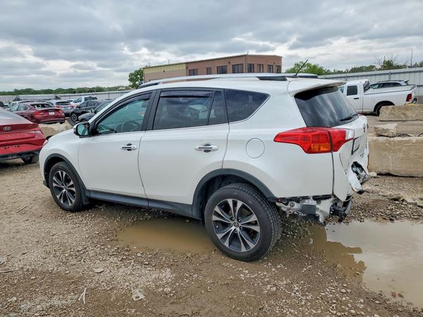 2015 TOYOTA RAV4