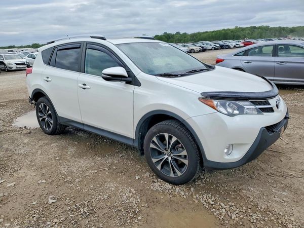 2015 TOYOTA RAV4