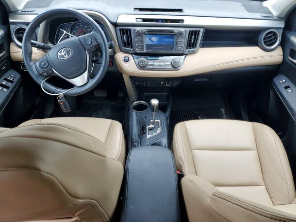 2015 TOYOTA RAV4