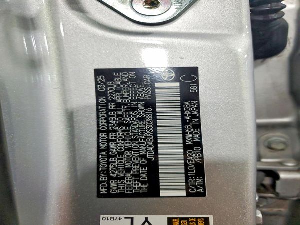 2025 TOYOTA PRIUS