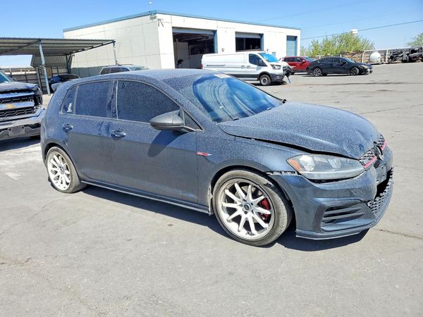 2018 VOLKSWAGEN GTI S, SE, Autobahn