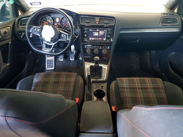 2018 VOLKSWAGEN GTI S, SE, Autobahn
