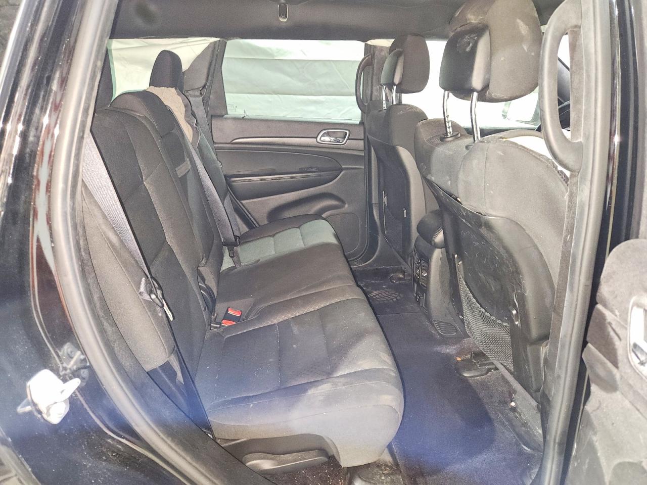 2018 JEEP GRAND CHEROKEE LAREDO 4X4