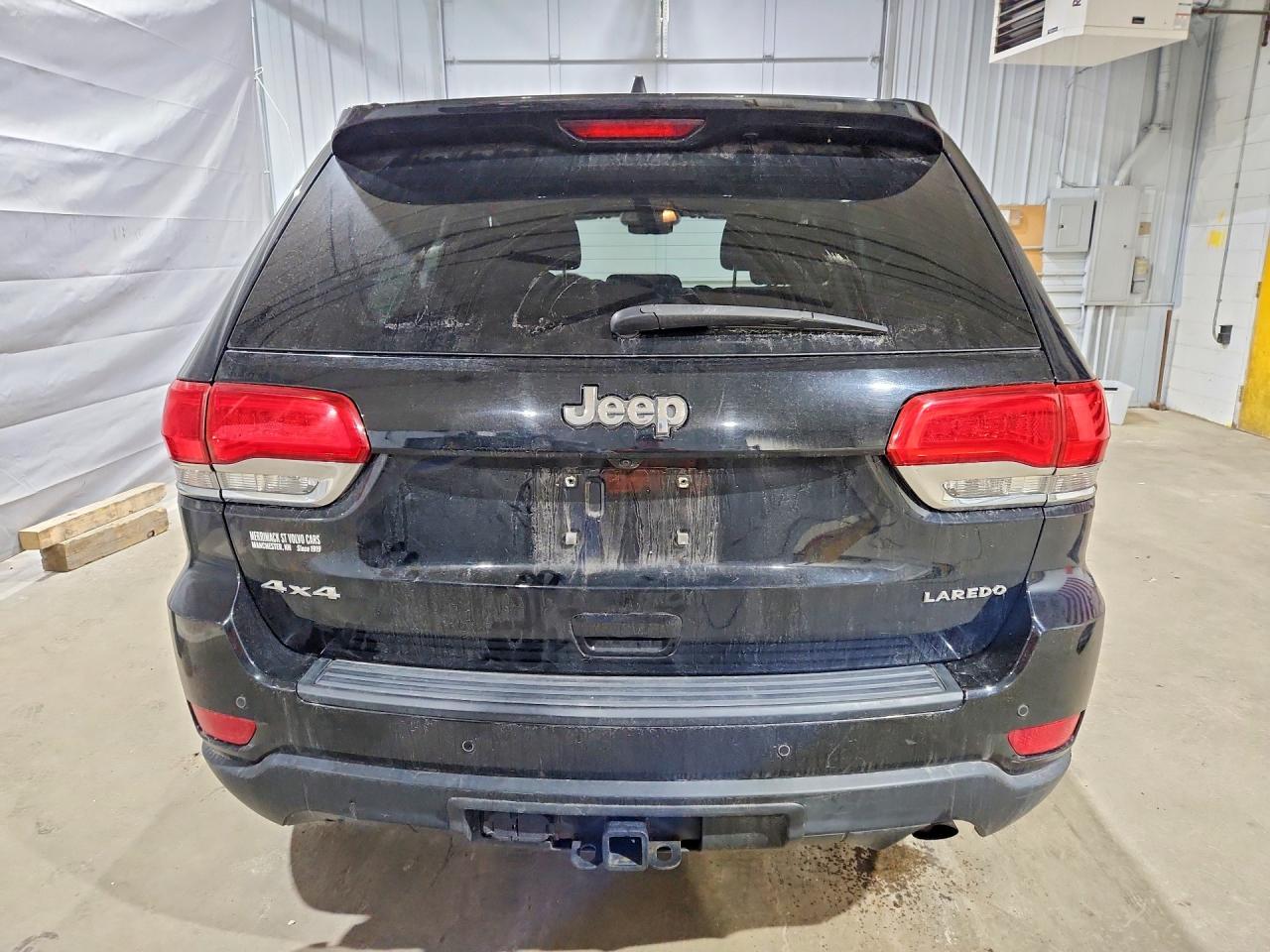 2018 JEEP GRAND CHEROKEE LAREDO 4X4