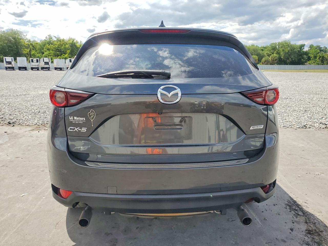 2017 MAZDA CX-5 Touring