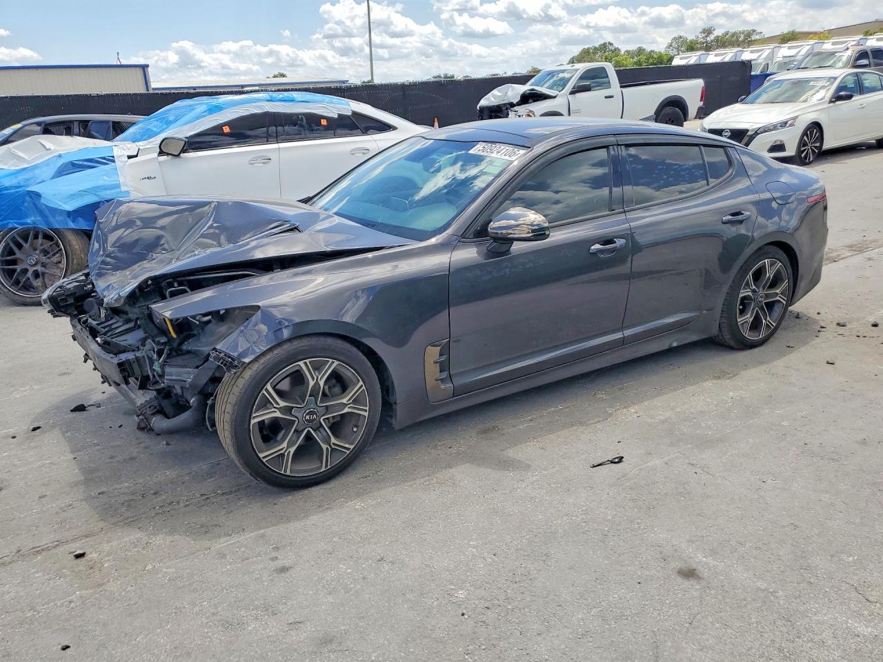 2021 KIA STINGER Base