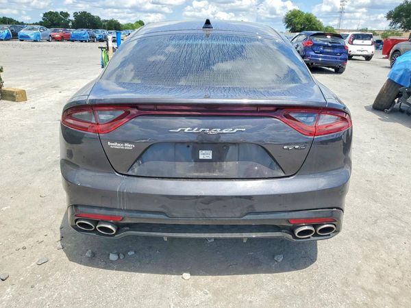 2021 KIA STINGER Base