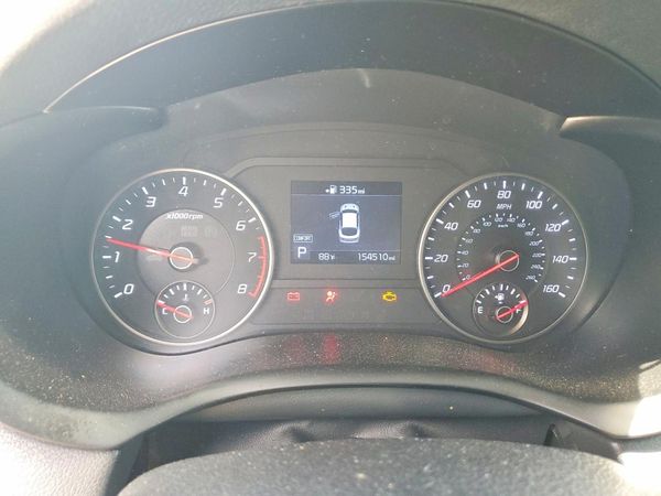2021 KIA STINGER Base