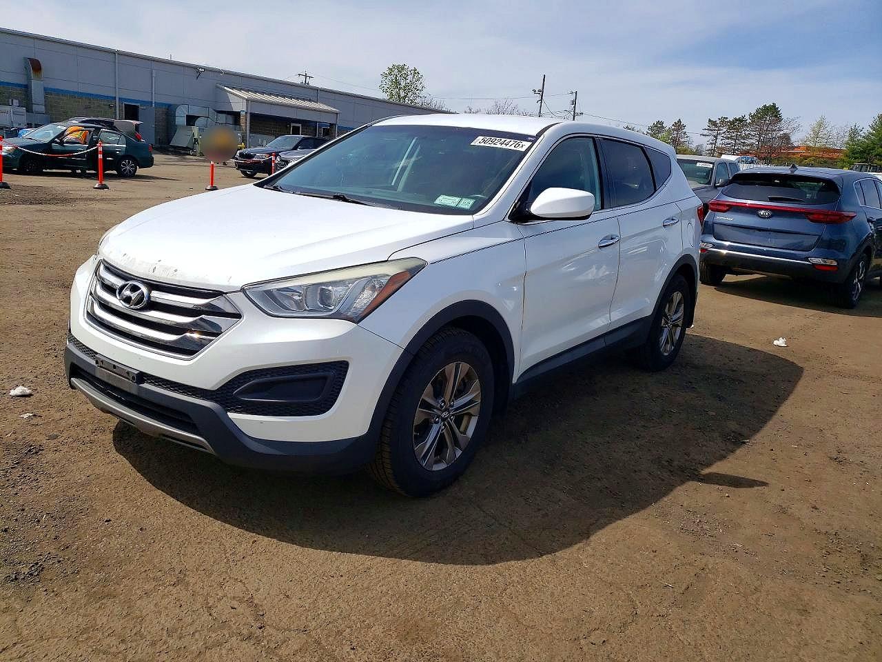 2015 HYUNDAI SANTA FE GL — Front 3/4