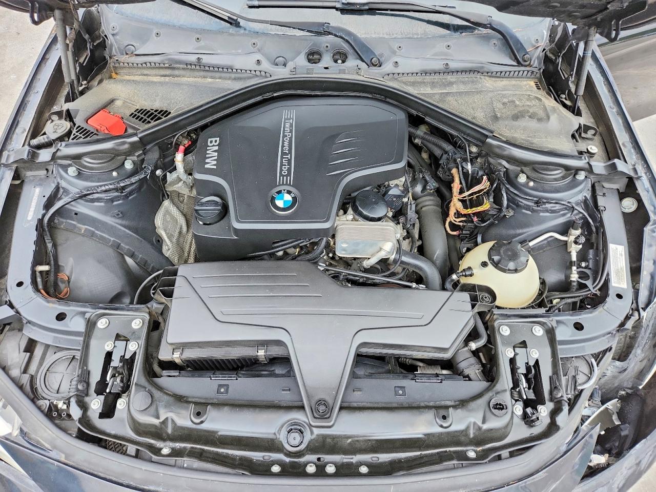 2014 BMW 320