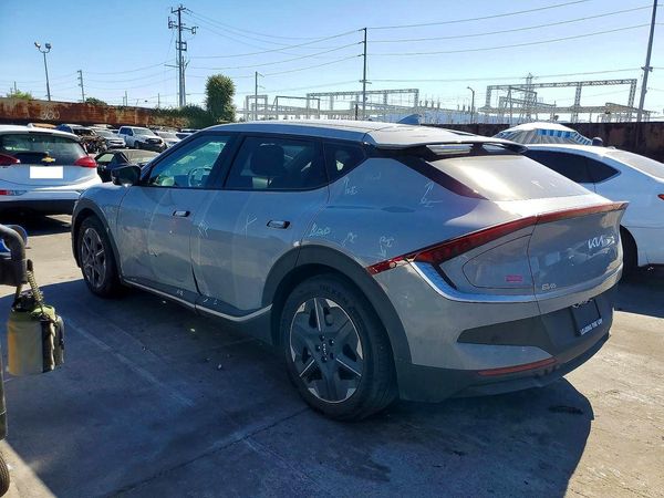 2025 KIA EV6