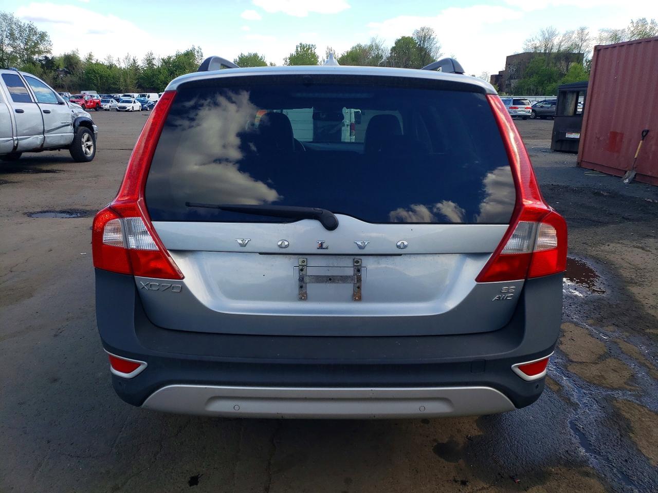 2008 VOLVO XC70