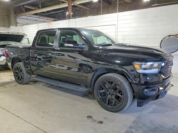 2022 RAM 1500 LARAMIE CREW CAB 4X4