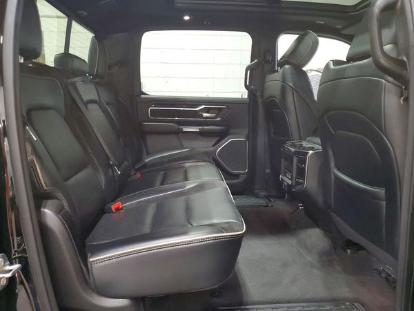 2022 RAM 1500 LARAMIE CREW CAB 4X4