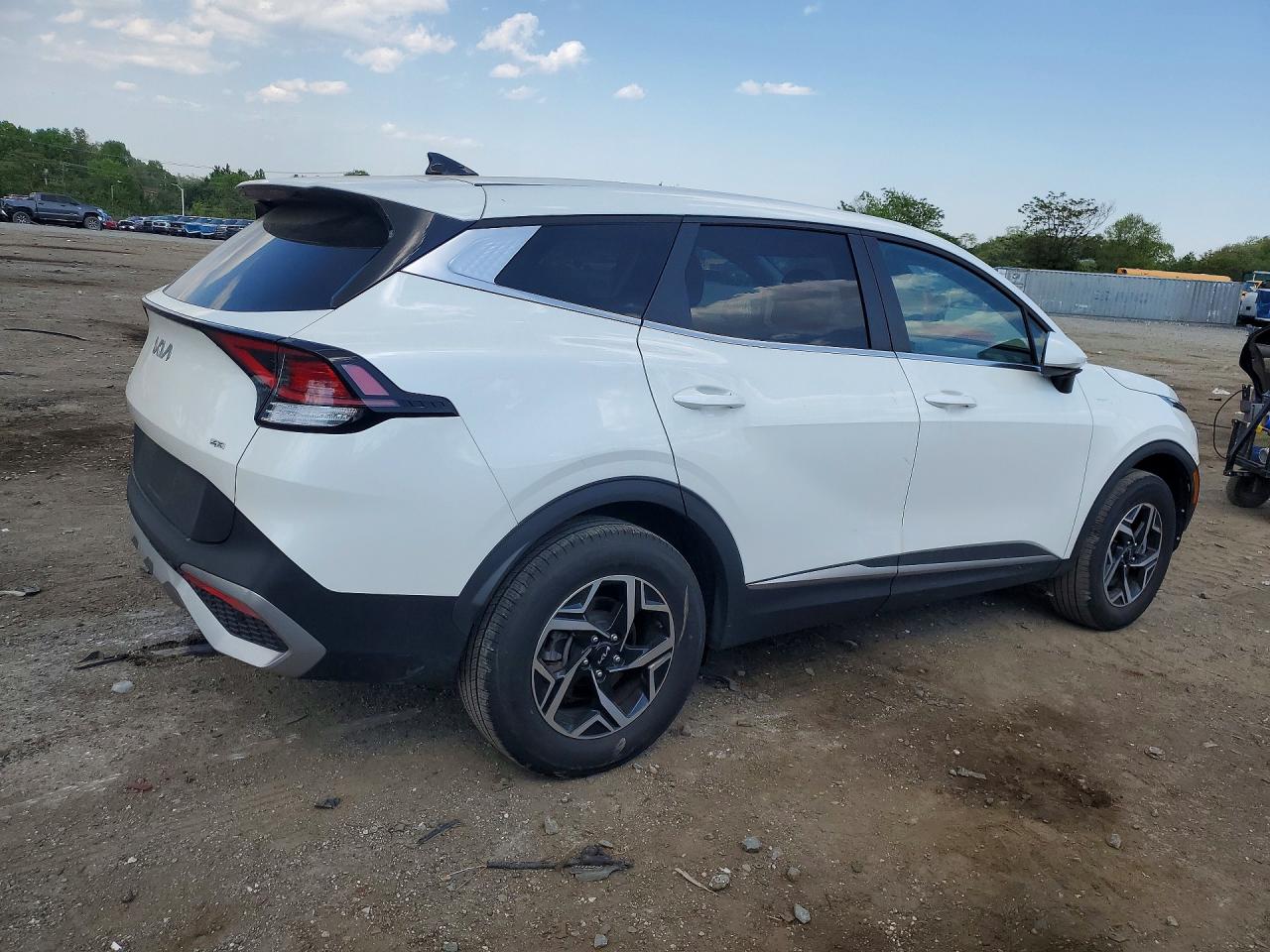 2025 KIA SPORTAGE LX