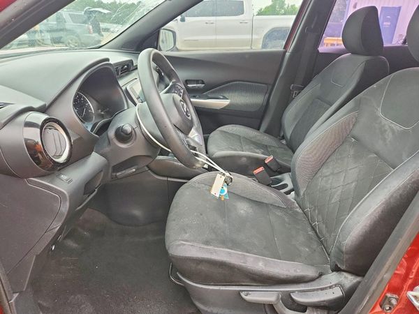 2019 NISSAN KICKS