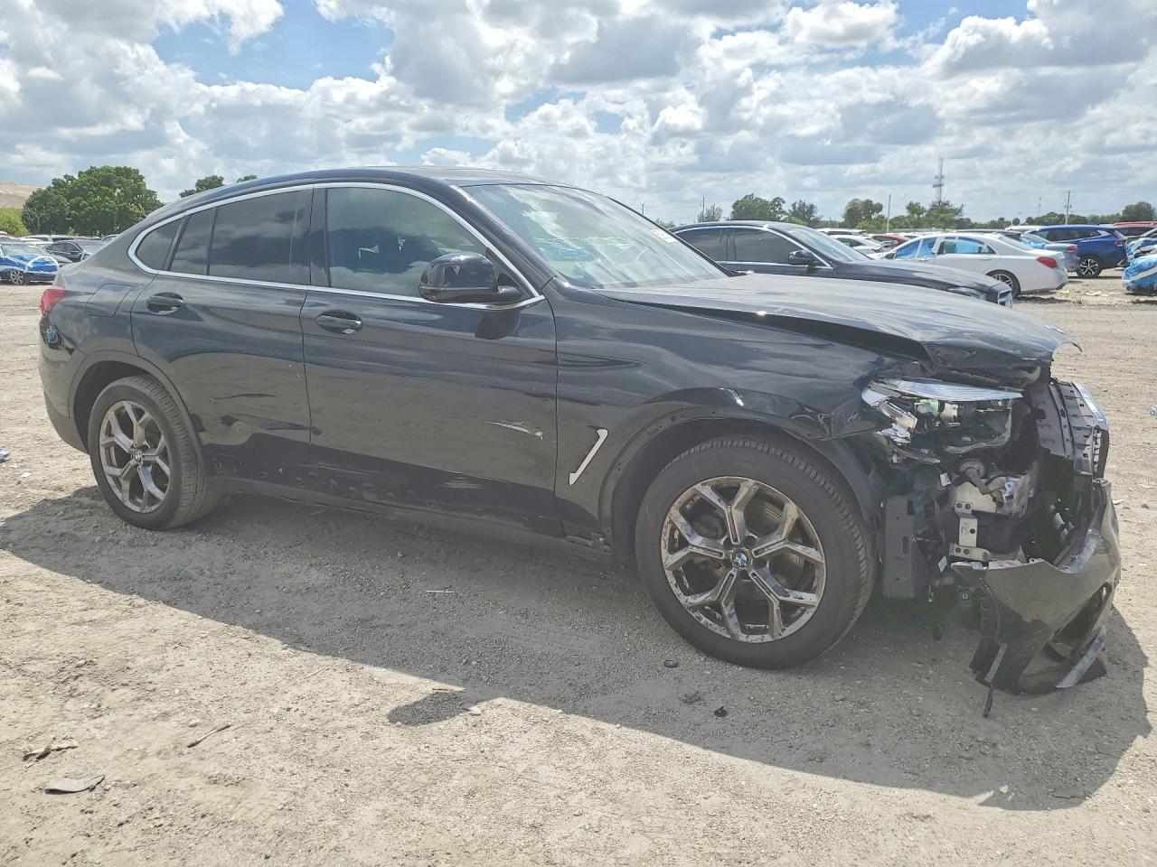 2021 BMW X4 xDrive30i