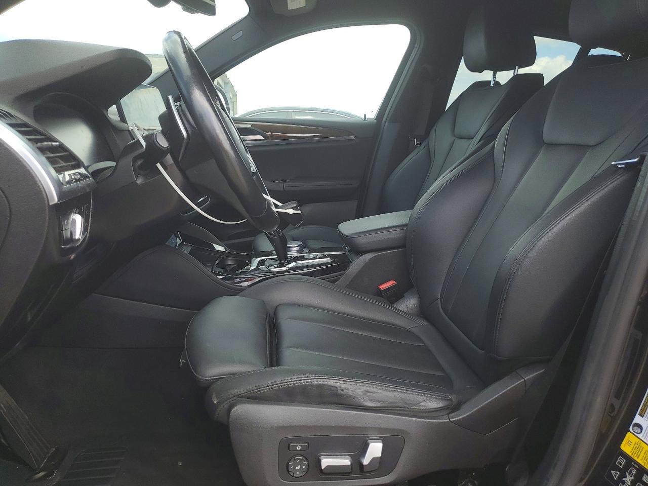 2021 BMW X4 xDrive30i