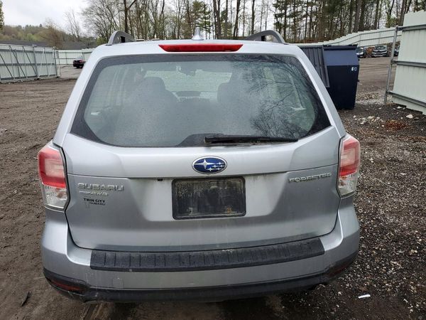 2018 SUBARU FORESTER