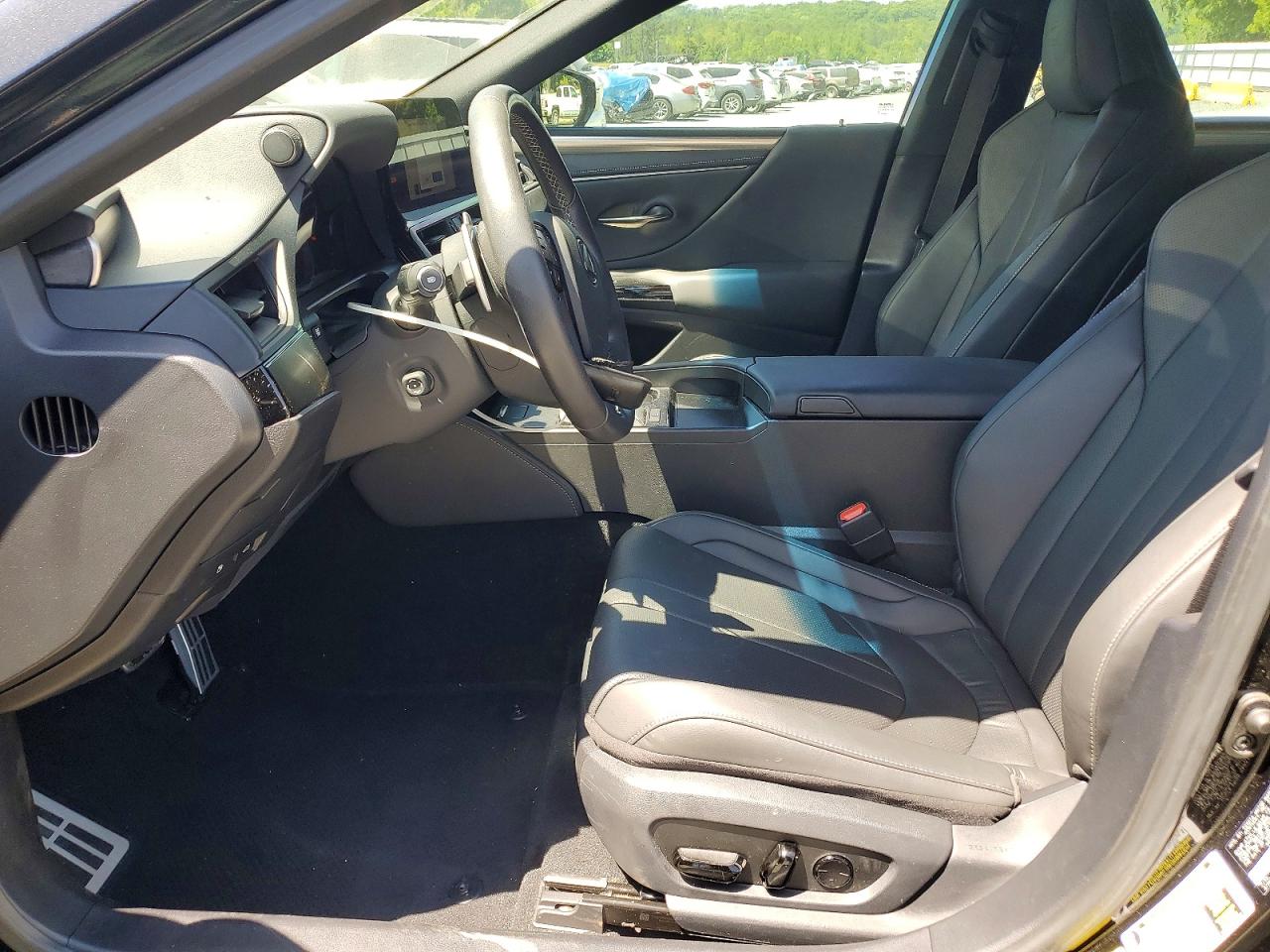 2024 LEXUS ES 350 F Sport Handling