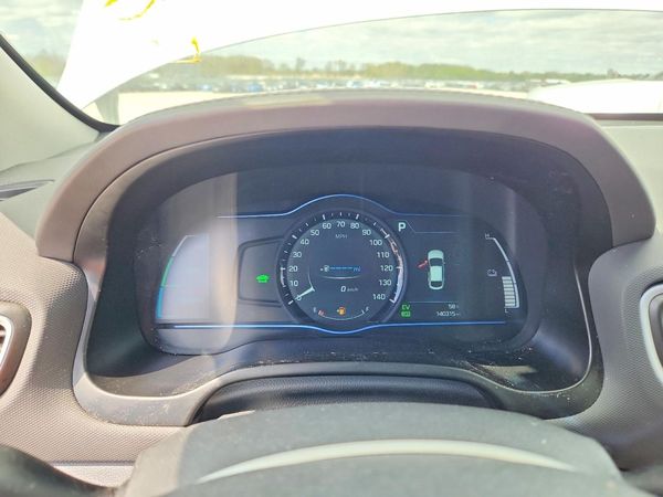 2018 HYUNDAI IONIQ Limited (HEV)