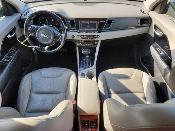 2018 KIA NIRO
