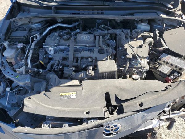 2024 TOYOTA COROLLA — Engine bay