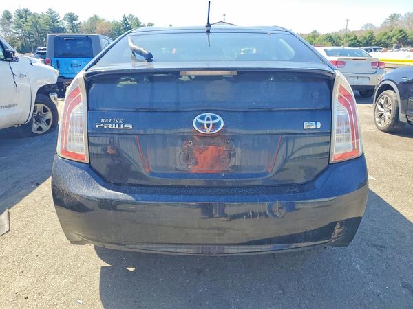 2012 TOYOTA PRIUS
