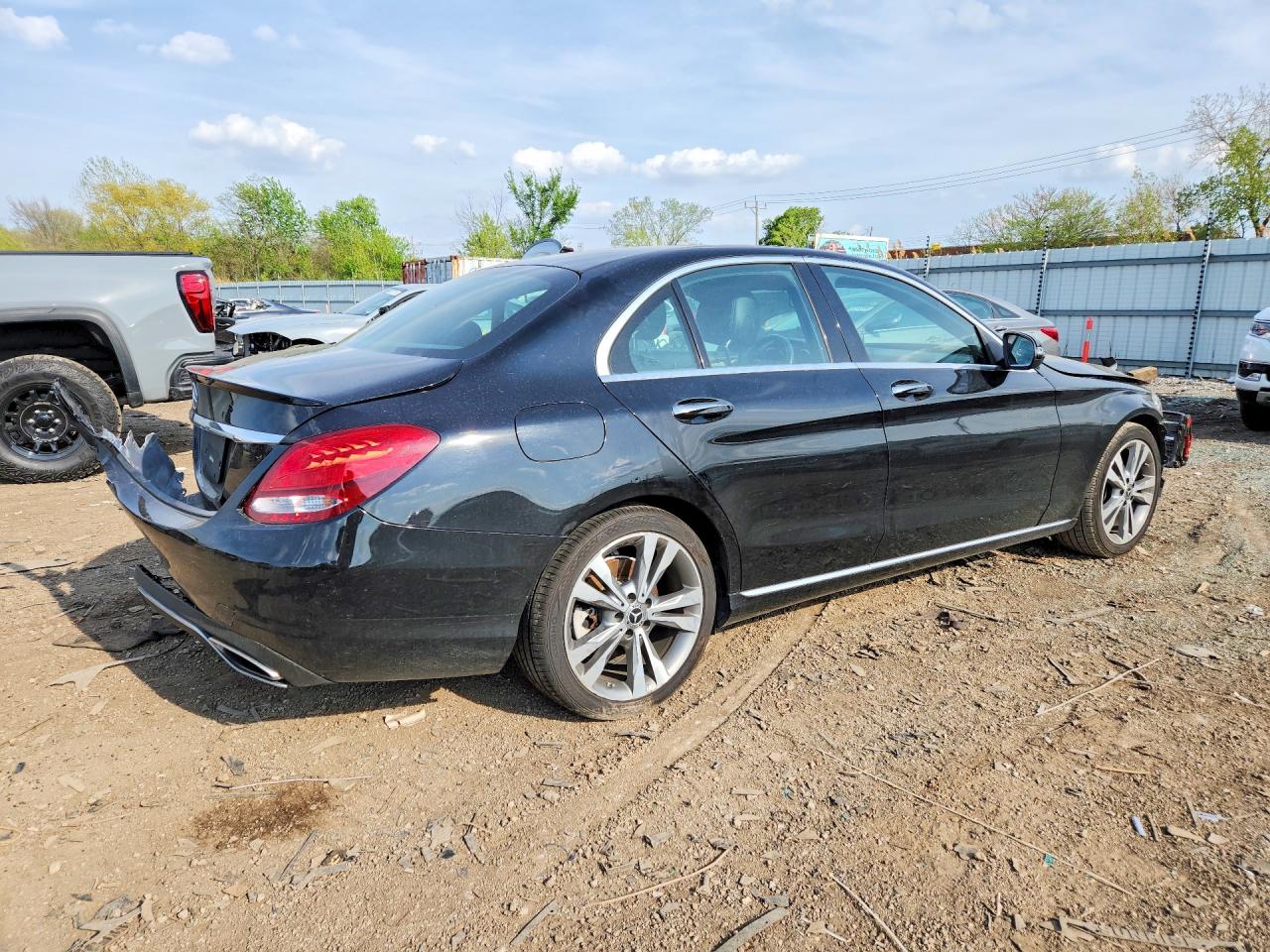 2018 MERCEDES-BENZ C C300