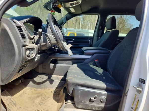 2025 RAM 1500 Big Horn/Lonestar