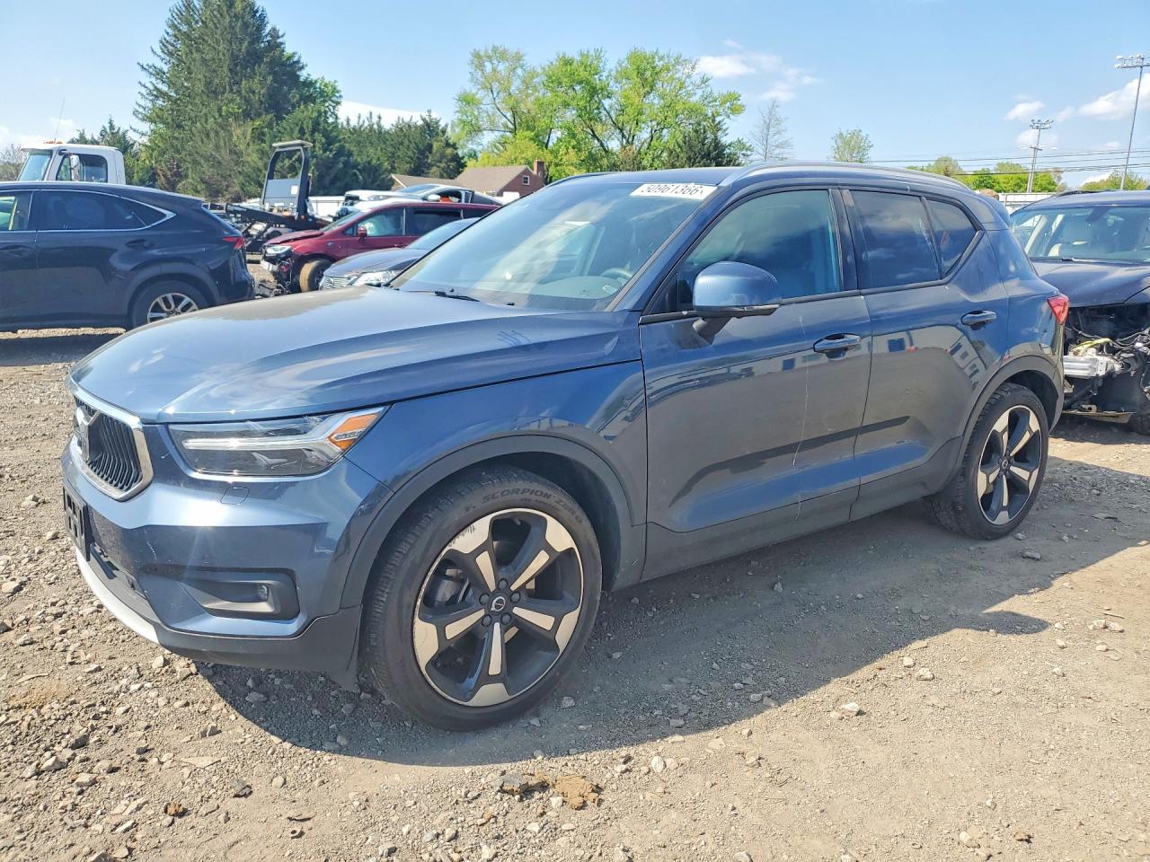 2022 VOLVO XC40 Momentum (excl S60)