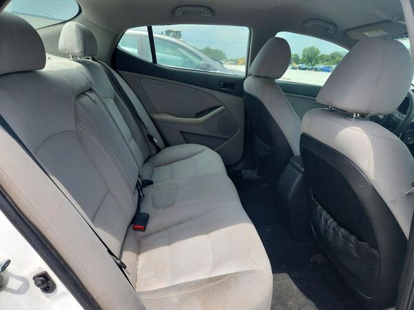 2014 KIA OPTIMA 2.4 LX STD/Conv