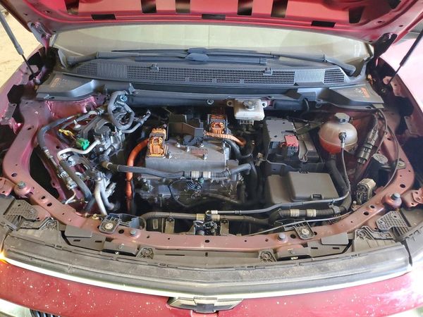 2025 CHEVROLET EQUINOX RS — Engine bay