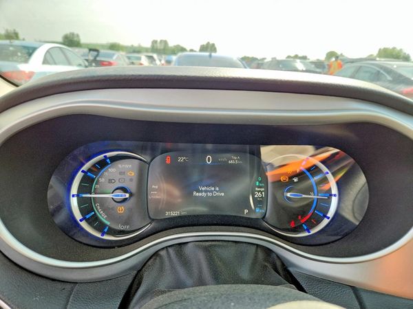 2018 CHRYSLER PACIFICA Touring Plus