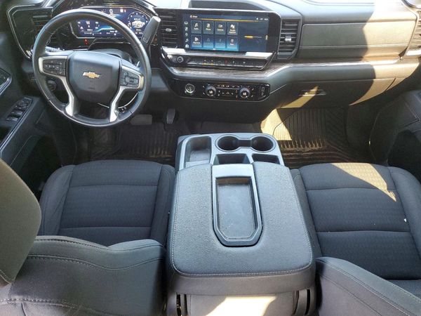 2023 CHEVROLET SILVERADO LT-L — CKPT