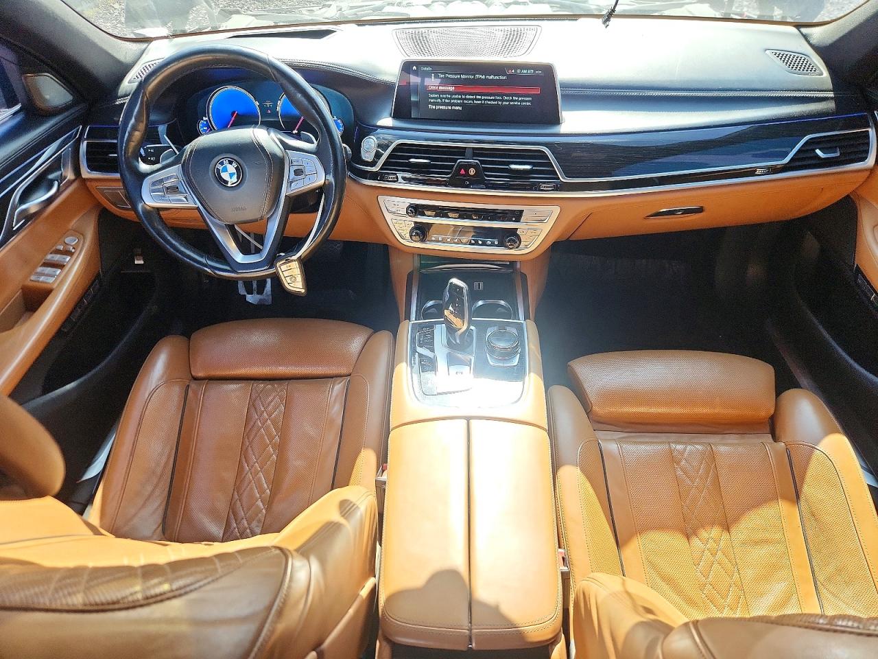 2016 BMW 750 xDrive