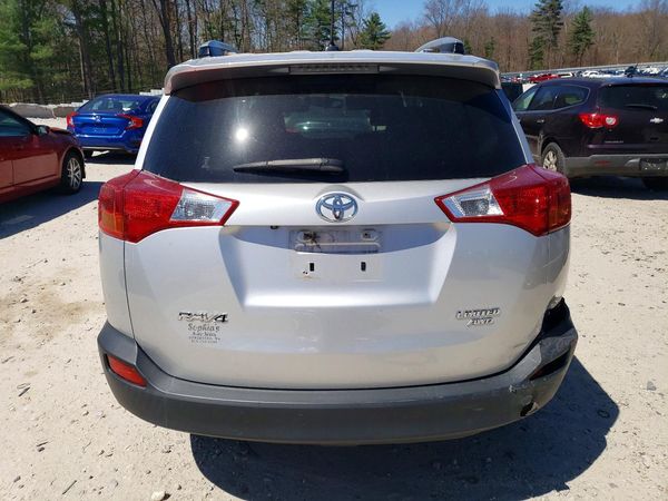 2015 TOYOTA RAV4