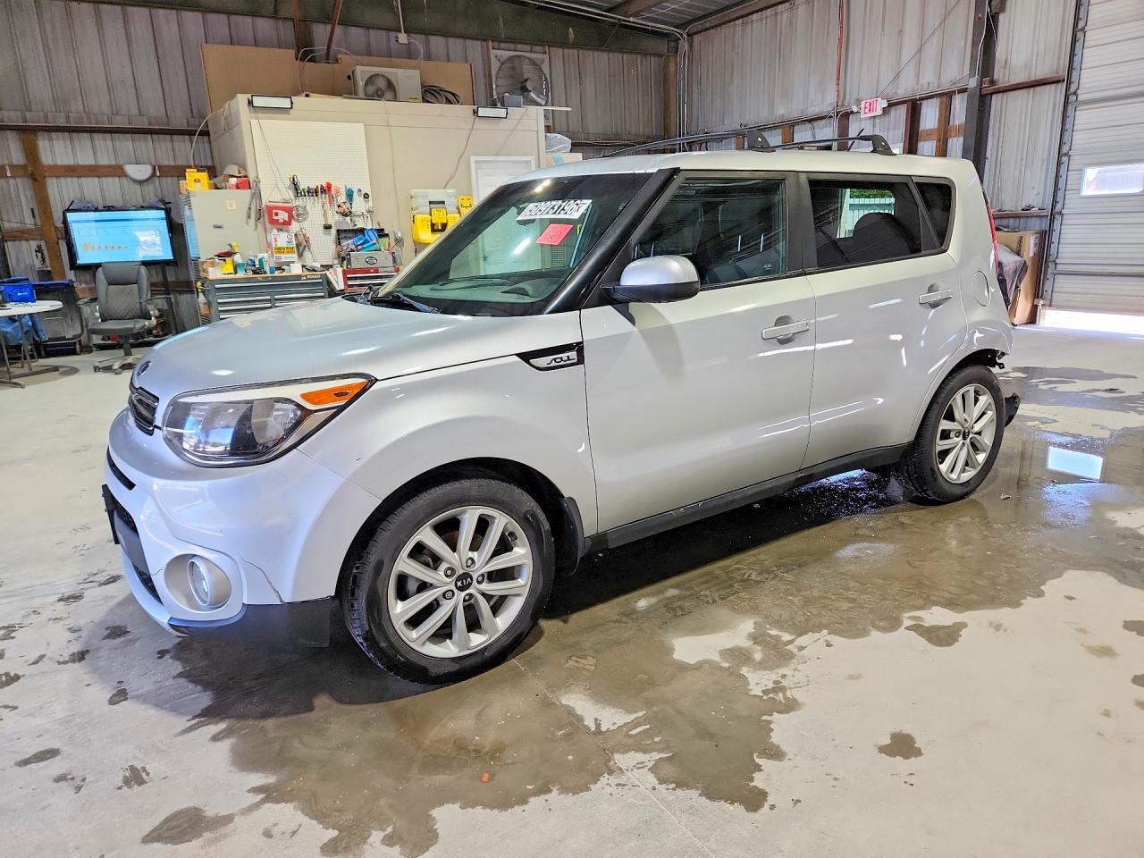 2017 KIA SOUL Plus