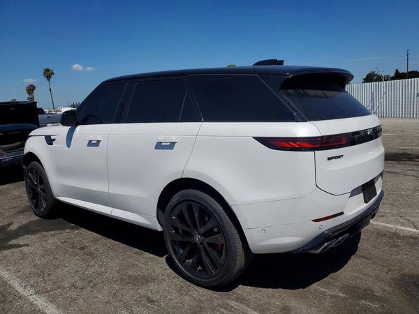 2025 LAND ROVER RANGE ROVER SPORT P530 Dynamic SE