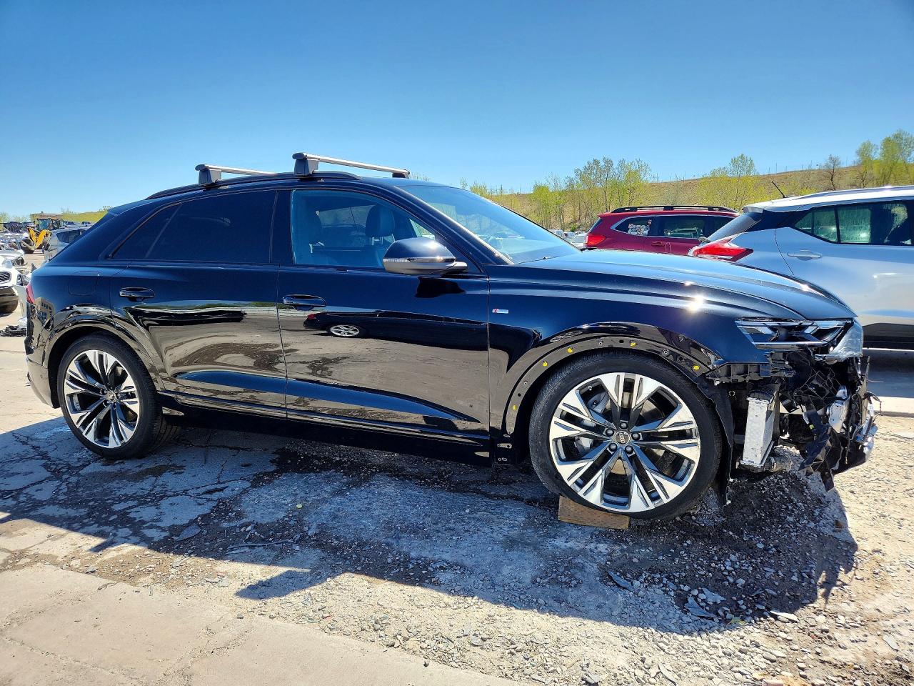 2025 AUDI Q8