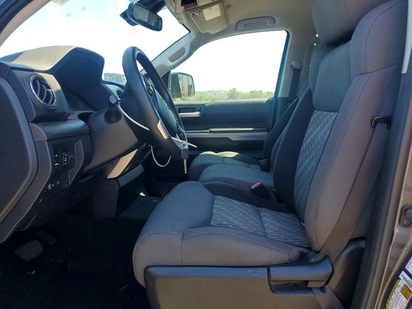 2021 TOYOTA TUNDRA SR5 grade