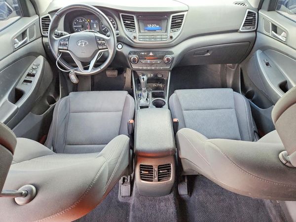2017 HYUNDAI TUCSON