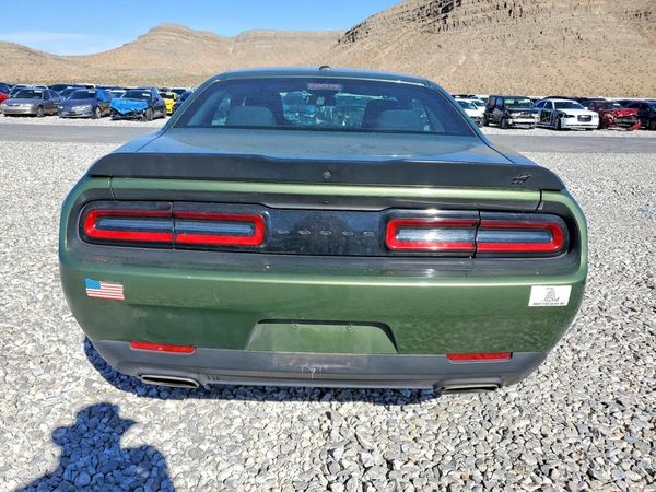 2022 DODGE CHALLENGER SXT