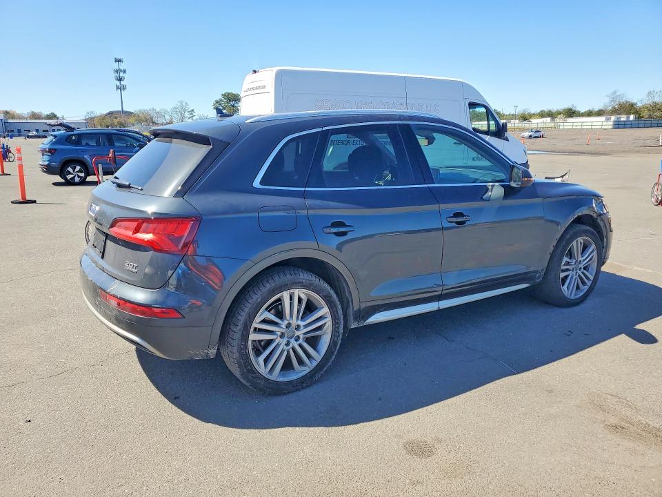 2018 AUDI Q5 quattro Premium Plus