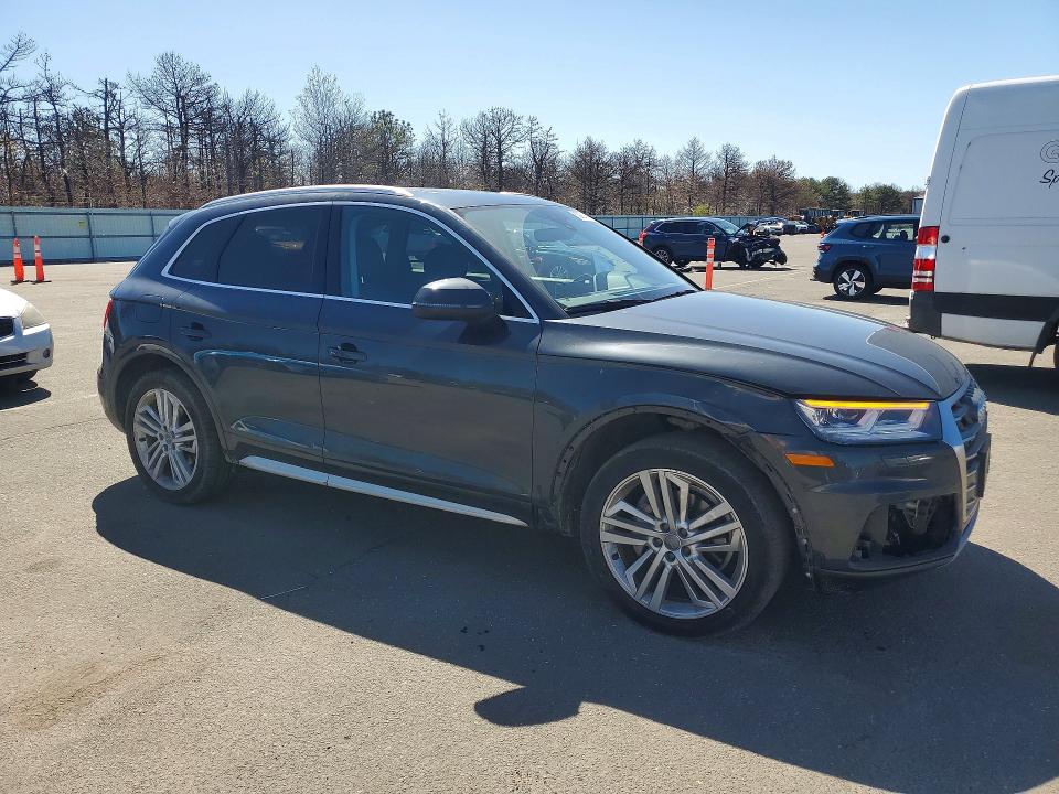 2018 AUDI Q5 quattro Premium Plus