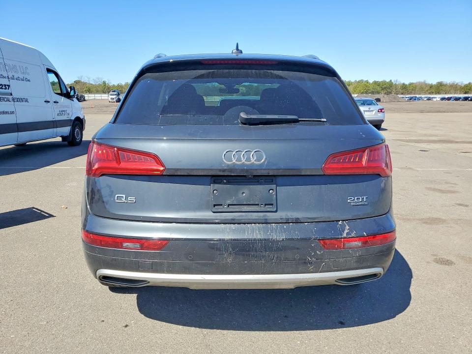 2018 AUDI Q5 quattro Premium Plus